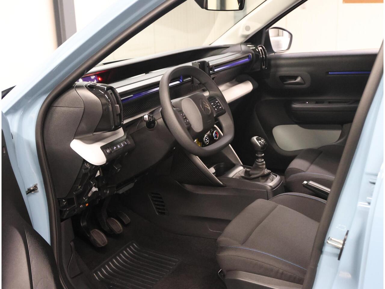 Citroen C3 1.2 Turbo 100pk You | Incl. ¤865,- Korting! | CruiseControl | Airco | Bluetooth | Parkeersensoren Achter | Verkeersbordherkenning |