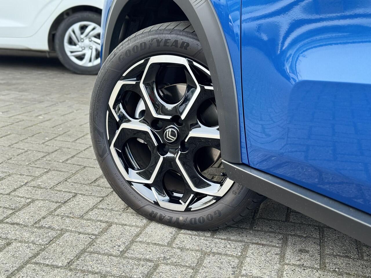 Citroen C3 Max 1.2 Hybrid 110pk e-DCS | CAMERA | NAVI | APPLE CARPLAY / ANDROID AUTO | CLIMA | DAB+ | TWO-TONE |