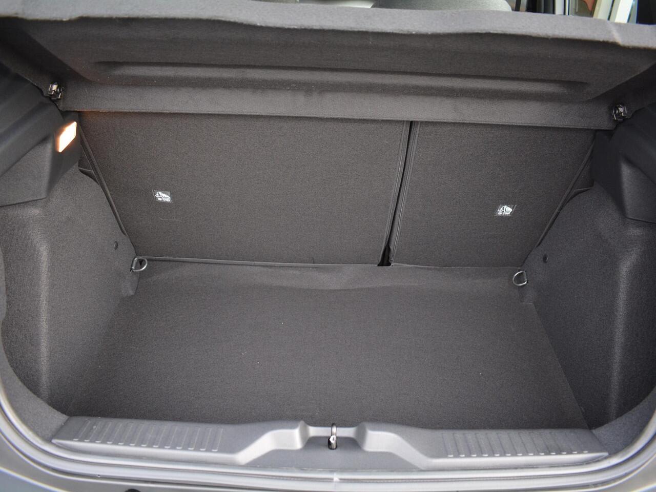 Citroen C3 1.2 Hybrid 110pk Plus