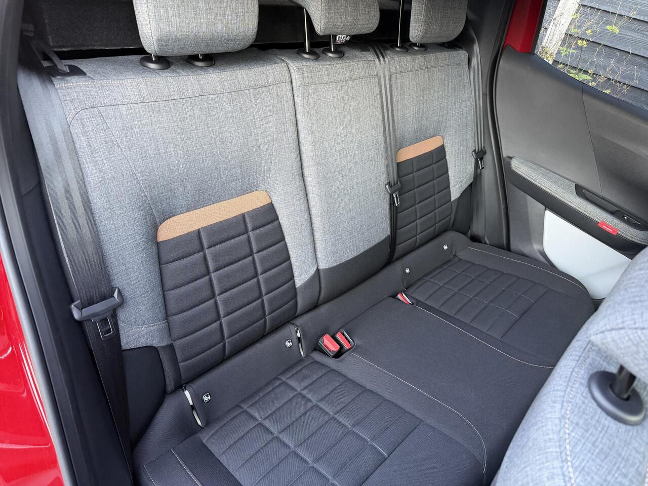 Citroen C3 Aircross You + Pack Plus 1.2 Puretech 100PK Achteruitrijcamera, Apple Carplay/Android, Parkeersensoren, Climate Control, Cruise Control