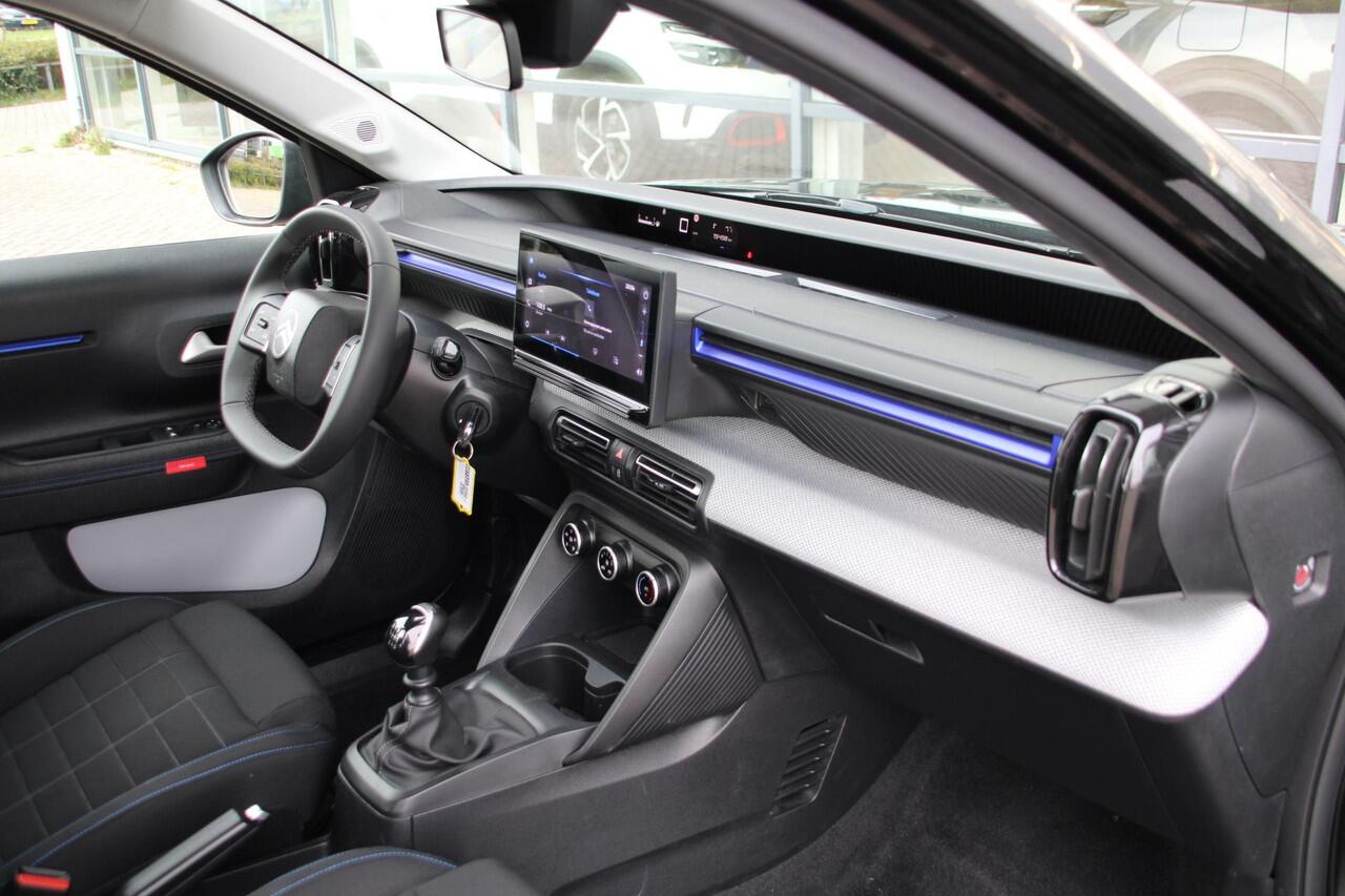 Citroen C3 1.2 Turbo 100pk Plus Airco Cruise Carplay Black Edition Hoge instap! Nieuwstaat