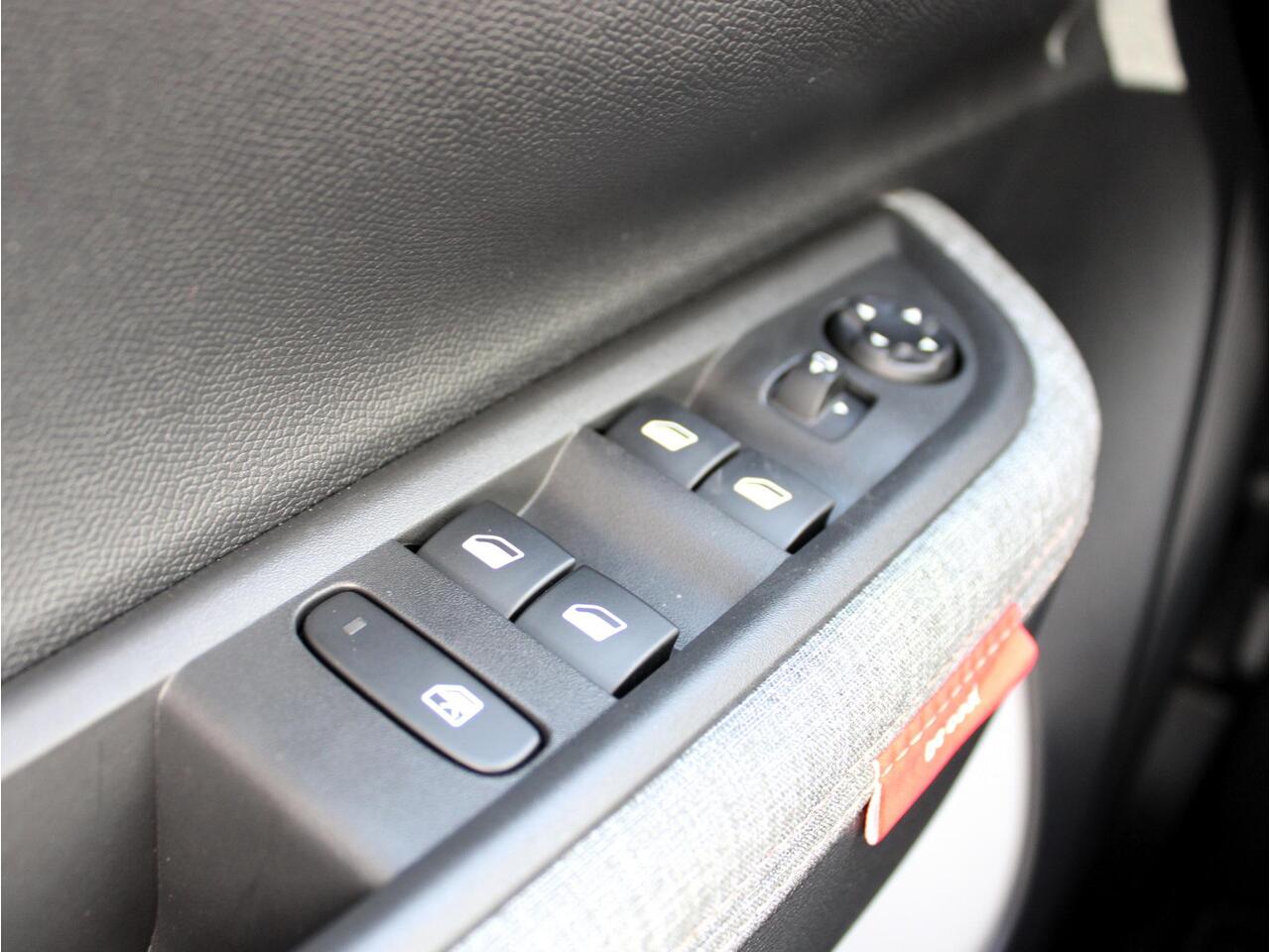 Citroen C3 Aircross HYBRID 145 MAX VOORRAAD KORTING