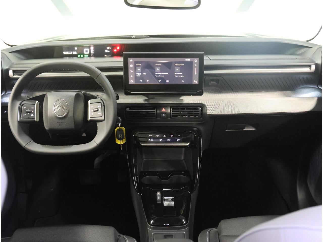 Citroen C3 Ë-C3 Aircross Max 113pk Comfort Range 44 kWh | Navigatie | ClimateControl | Camera | AppleCarPlay/AndroidAuto | CruiseControl | Comfortstoelen |