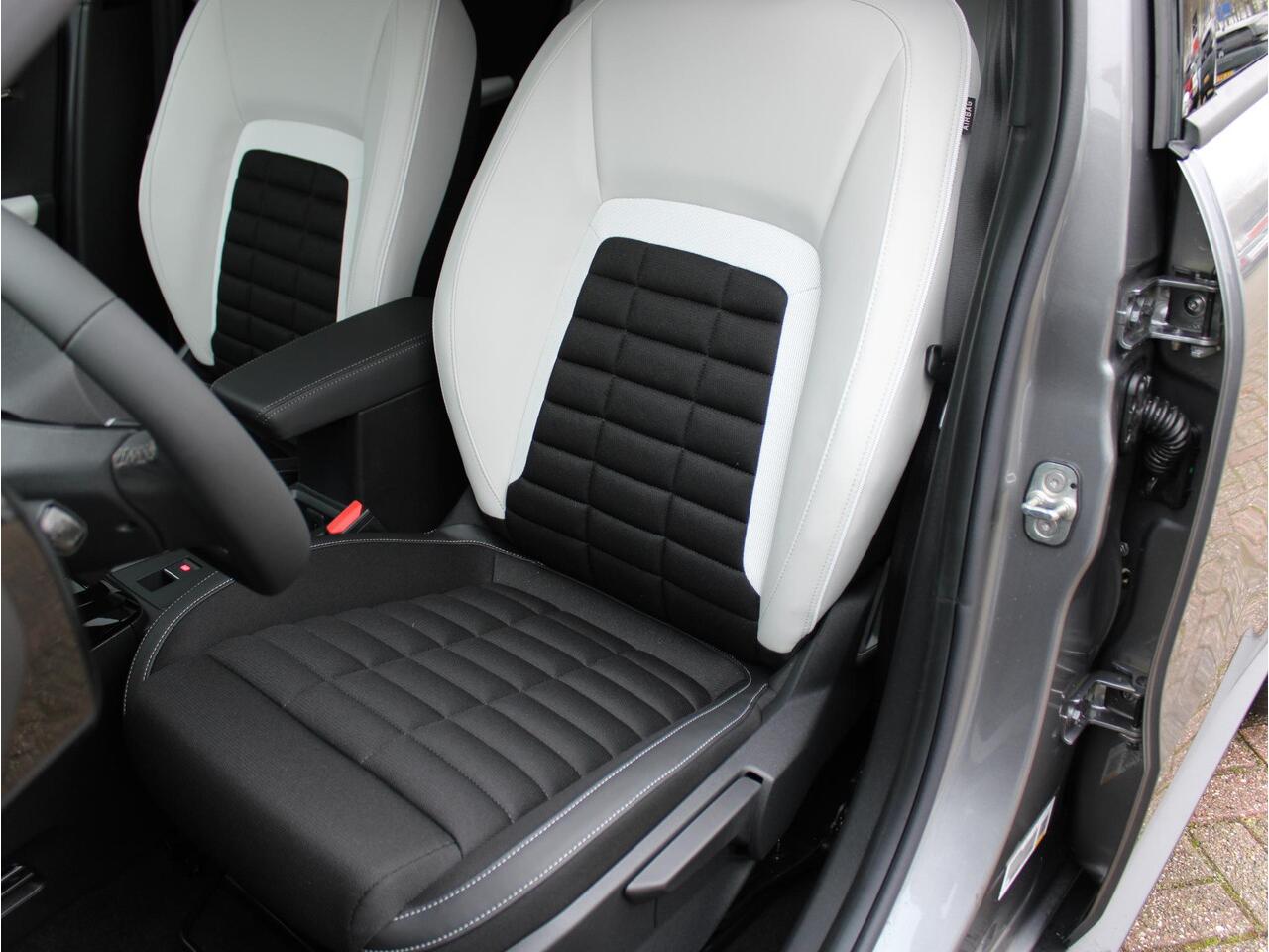 Citroen C3 Aircross HYBRID 145 MAX 7-PERSOONS VOORRAAD KORTING