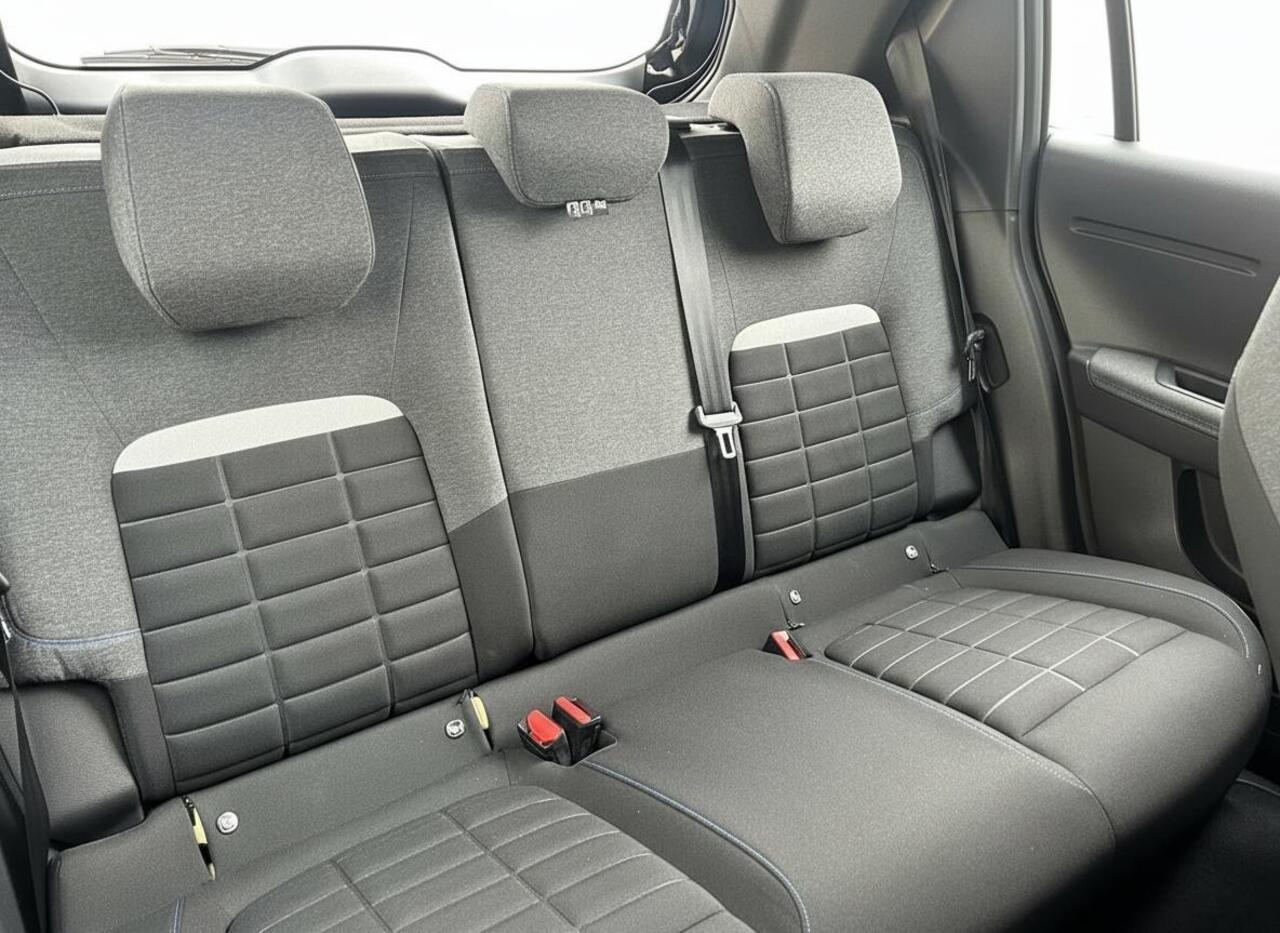 Citroen C3 1.2 Turbo 100pk Plus | Apple Carplay | Comfortstoelen | Prijs is rijklaar