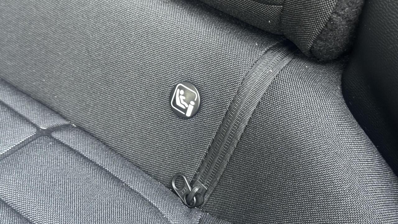 Citroen C3 Aircross Plus 1.2 Hybrid 145pk | CAMERA | CLIMA | APPLE CARPLAY / ANDROID AUTO | CRUISE CONTROL |