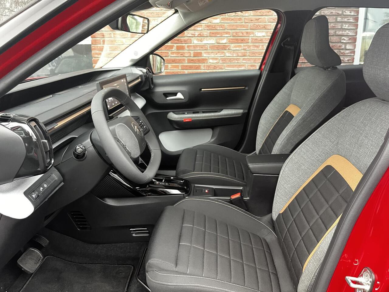 Citroen C3 Ë-C3 Aircross Plus EV Comfort Range 44kWh 113pk | CAMERA | CLIMA | APPLE CARPLAY / ANDROID AUTO | CRUISE CONTROL |