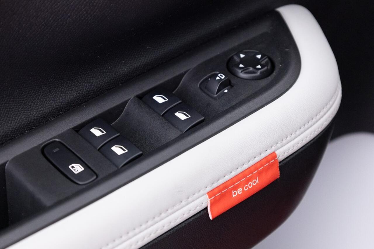 Citroen C3 e-C3 Max 113pk Comfort Range 44 kWh ? 1e Eigenaar