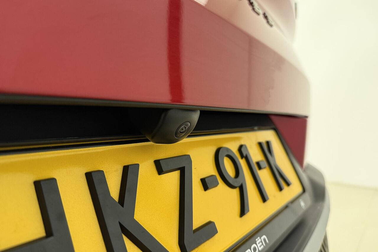 Citroen C3 Aircross 1.2 T S&S You + Pack Plus | Draadloos Apple Carplay | Climate Control | Camera | Dakrail | Comfort Seats | Touchscreen