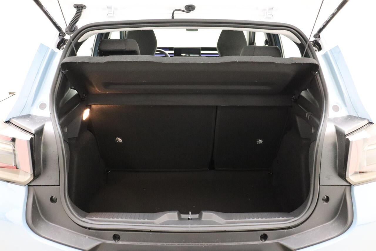 Citroen C3 1.2 Turbo 100PK Plus | Achteruit Rijcamera | Regensensor | Parkeer Sensoren Achter | Draadloze Apple Carplay & Android Auto | DAB+ | Airco |