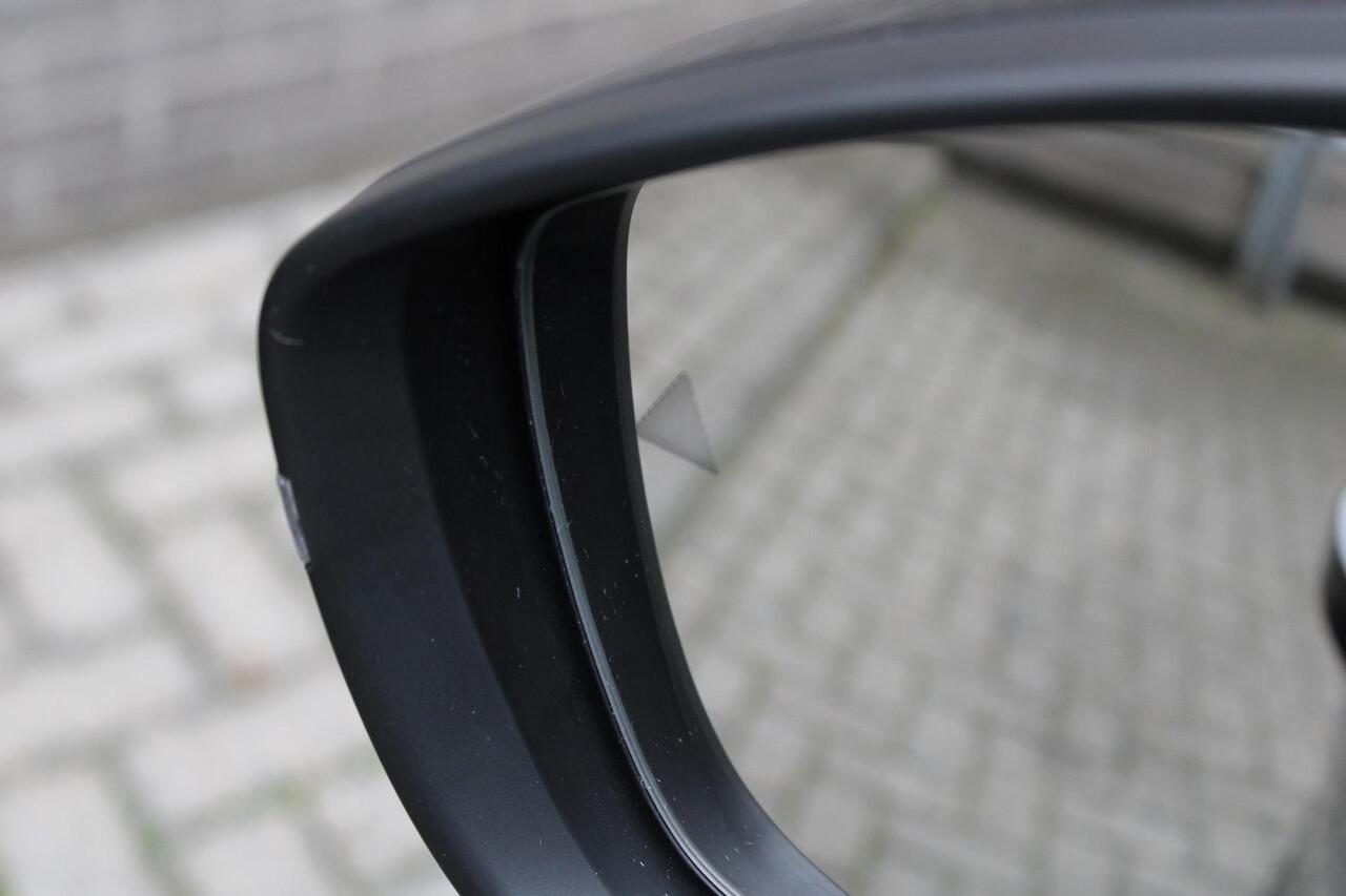 Citroen C3 Aircross 1.2 Hybrid 136 Max Navigatie, Parkeersensoren + Camera, 17'' velgen