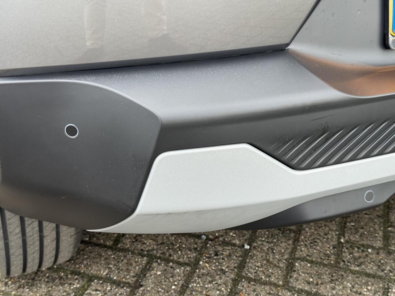 Citroen C3 Plus 1.2 Turbo 100pk | AIRCO | PARKEERSENSOREN | APPLE CARPLAY / ANDROID AUTO | DAB+ | BLUETOOTH |