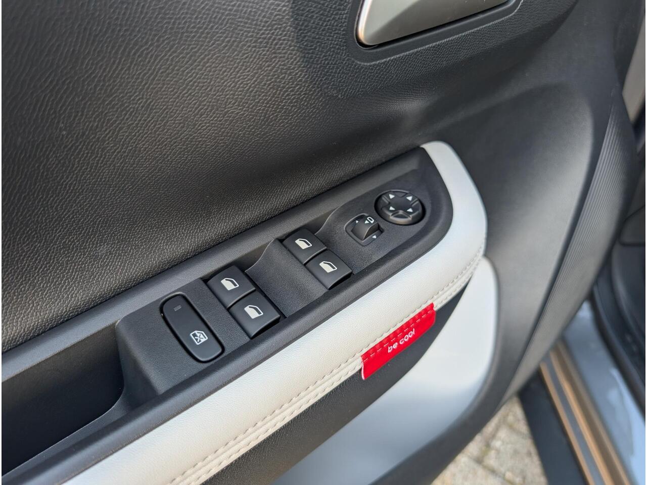 Citroen C3 Max 1.2 Hybrid 110pk e-DCS6 | CLIMA | NAVI | APPLE CARPLAY / ANDROID AUTO | CAMERA |