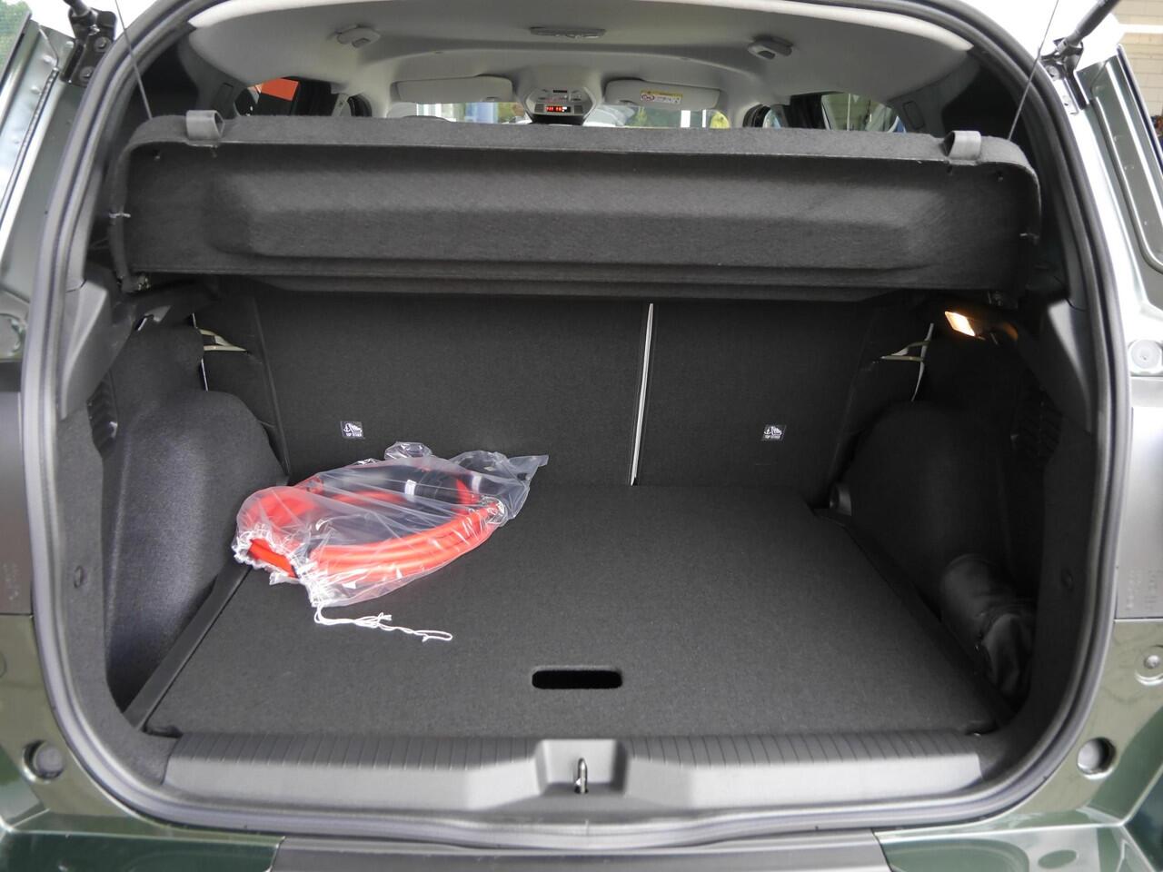 Citroen C3 Ë-C3 Aircross Plus 113pk Comfort Range 44 kWh | Nieuw uit voorraad | Navigatie | Camera | Lichtmetalen velgen | Draadloze carplay / Android auto