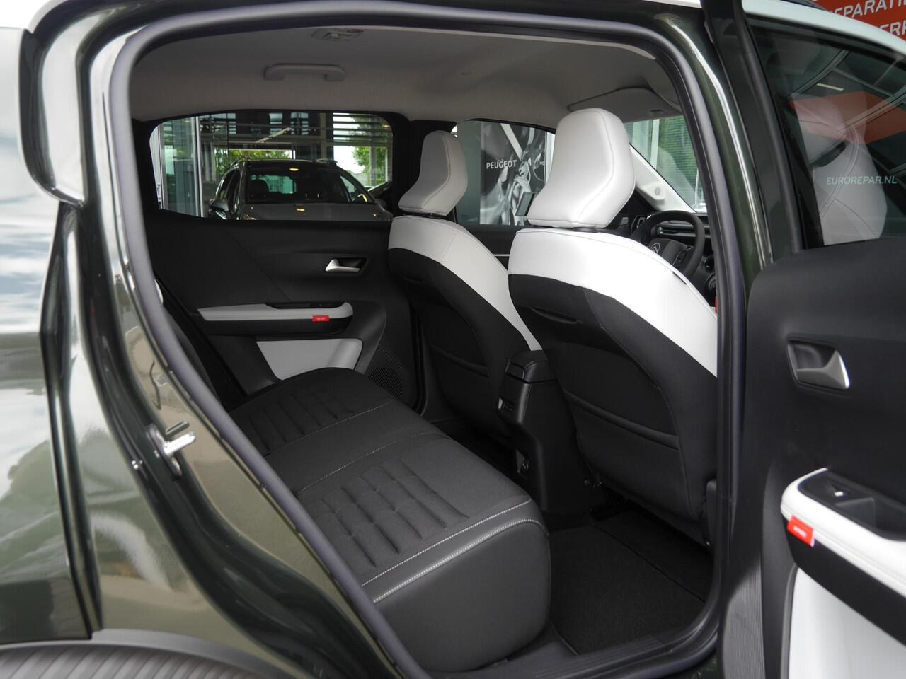 Citroen C3 Ë-C3 Aircross Plus 113pk Comfort Range 44 kWh | Nieuw uit voorraad | Navigatie | Camera | Lichtmetalen velgen | Draadloze carplay / Android auto