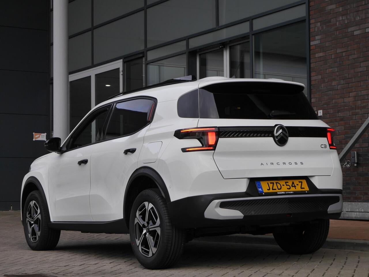 Citroen C3 Aircross 1.2 Hybrid 145pk Max | Nieuwe auto | Automaat | Lichtmetalen velgen | Achteruitrijcamera | Climate control | Dodehoekdetectie | Cruise control