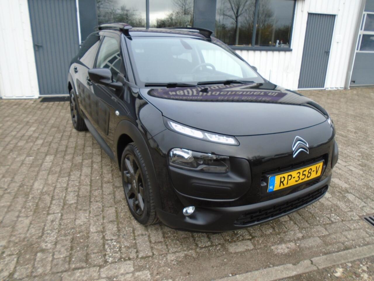 Citroen C4 1.2 PURET. ONE-TONE
