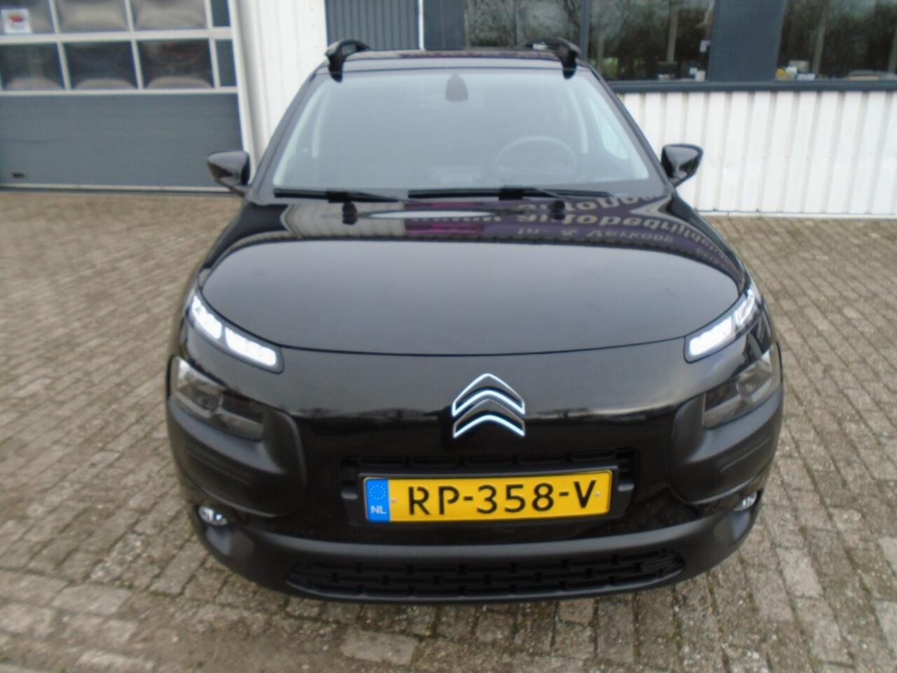 Citroen C4 1.2 PURET. ONE-TONE