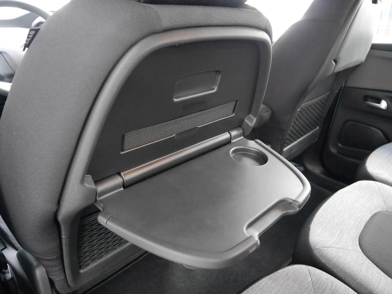 Citroen C4 SpaceTourer 1.2 PureTech Selection | Navigatie | Camera | Trekhaak | Lichtmetalen velgen | Weinig KM! | Climate control