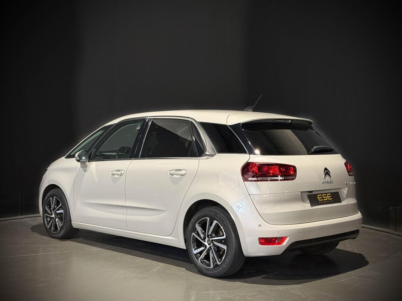 Citroen C4 SpaceTourer 1.2 PureTech | Automaat | Camera | Carplay | Dodehoek