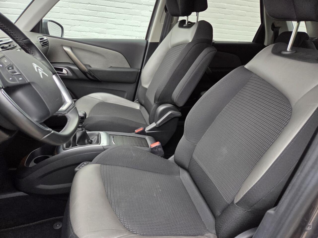 Citroen C4 SpaceTourer Shine 130 PK | Massage stoelen voor | Elektrische achterklep
