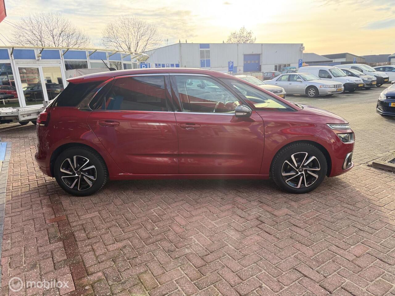 Citroen C4 Spacetourer 1.2 PureTech Feel