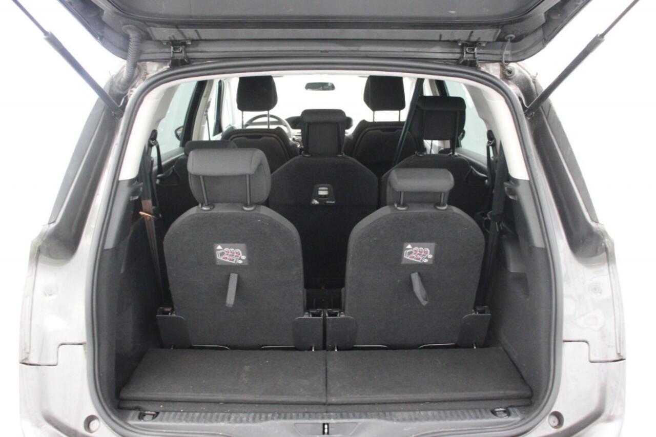 Citroen C4 1.2 PureTech Business 7 Persoons - Carplay, Navi, Camera, Cruise