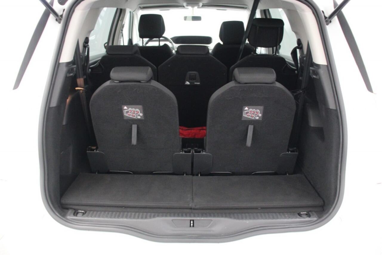 Citroen C4 1.2 PureTech Business 7 Persoons - Carplay, Navi, Cruise, Clima