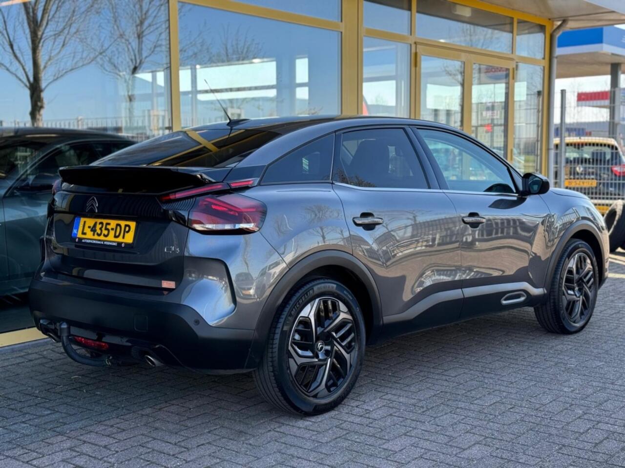 Citroen C4 1.2 PT. Shine