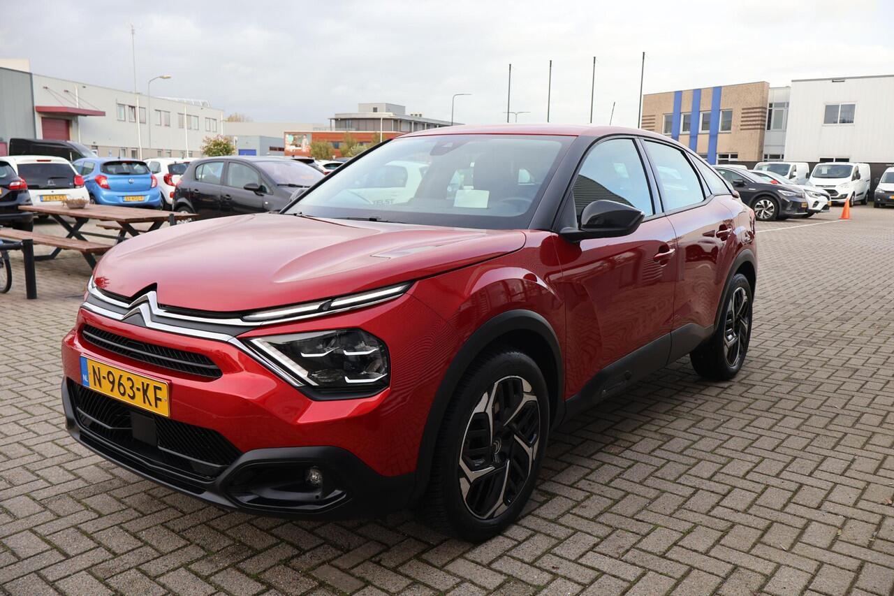 Citroen C4 1.2 Feel Edition 2e Eigenaar | Dealer Onderh | NL-Auto | BTW | Head-Up | Camera | Navi | Carplay | Full Led | Cruise | Bots systeem | Hill-Hold | DAB | PDC |