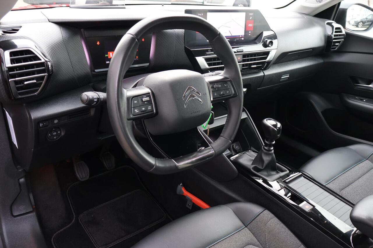 Citroen C4 1.2 Feel Edition 2e Eigenaar | Dealer Onderh | NL-Auto | BTW | Head-Up | Camera | Navi | Carplay | Full Led | Cruise | Bots systeem | Hill-Hold | DAB | PDC |