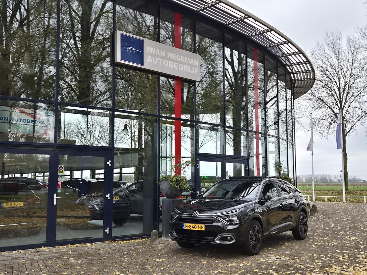 Citroen C4 1.2 Puretech 130PK Shine AUTOMAAT | Navigatie | Schuif / kanteldak | Panoramdak | Parkeersensoren + Camera | Cruise Control | LM velgen