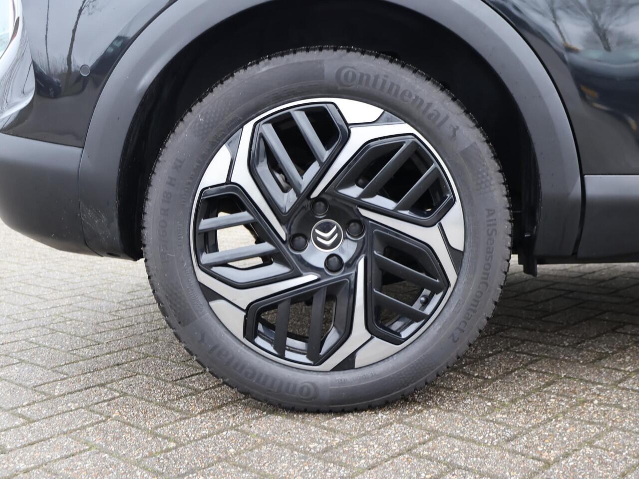 Citroen C4 1.2 SHINE AUT. *NIEUWE DBRIEM* + ADAPTIVE CRUISE | HEAD-UP | CAMERA | DAB | 18 INCH | CARPLAY