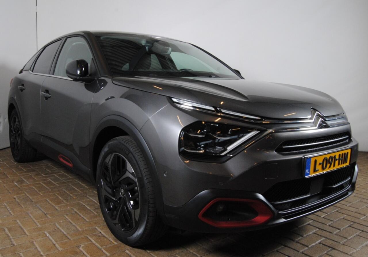 Citroen C4 1.2 PT. Shine | Apple Carplay | Stoelverwarming | Trekhaak