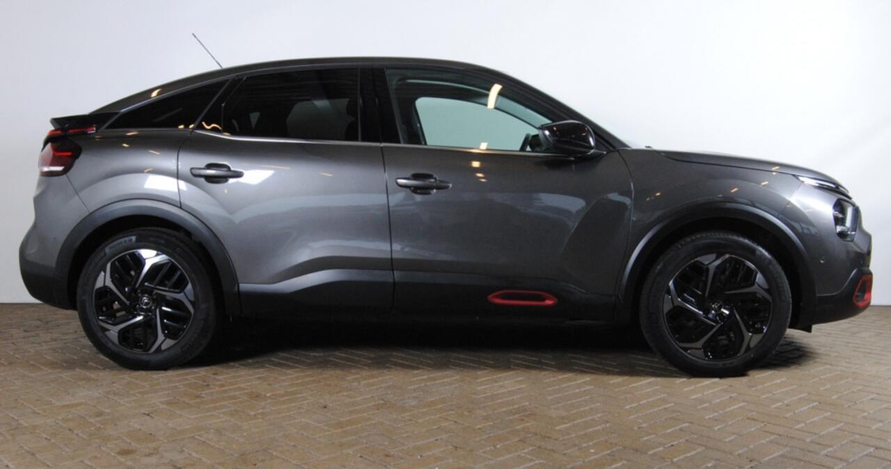 Citroen C4 1.2 PT. Shine | Apple Carplay | Stoelverwarming | Trekhaak
