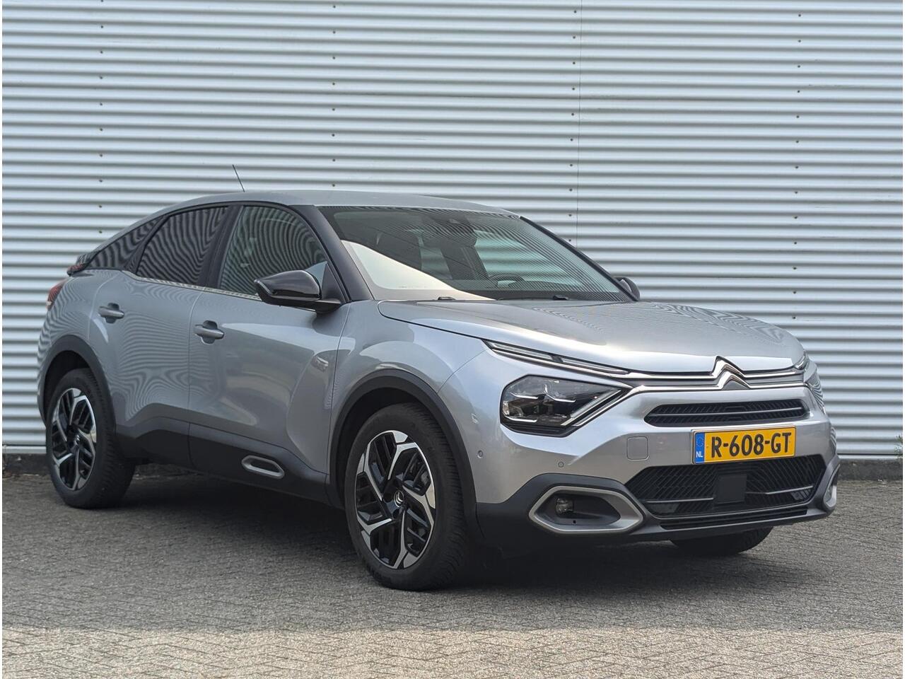 Citroen C4 Shine 1.2 PureTech 130pk | NAVI | CAMERA | ADAPTIVE CRUISE | HIFI AUDIO | KEYLESS ENTRY | DAB+ |