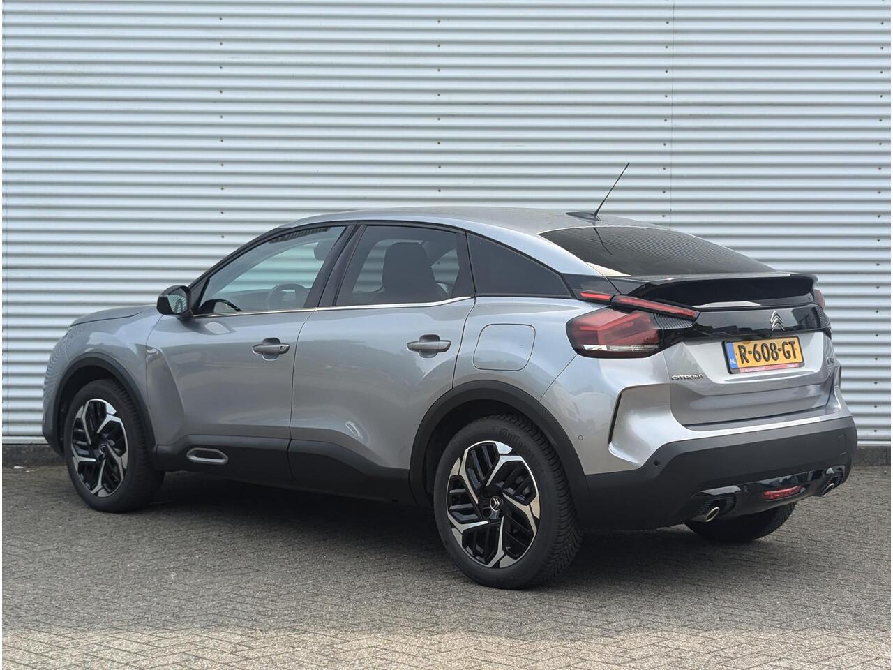 Citroen C4 Shine 1.2 PureTech 130pk | NAVI | CAMERA | ADAPTIVE CRUISE | HIFI AUDIO | KEYLESS ENTRY | DAB+ |