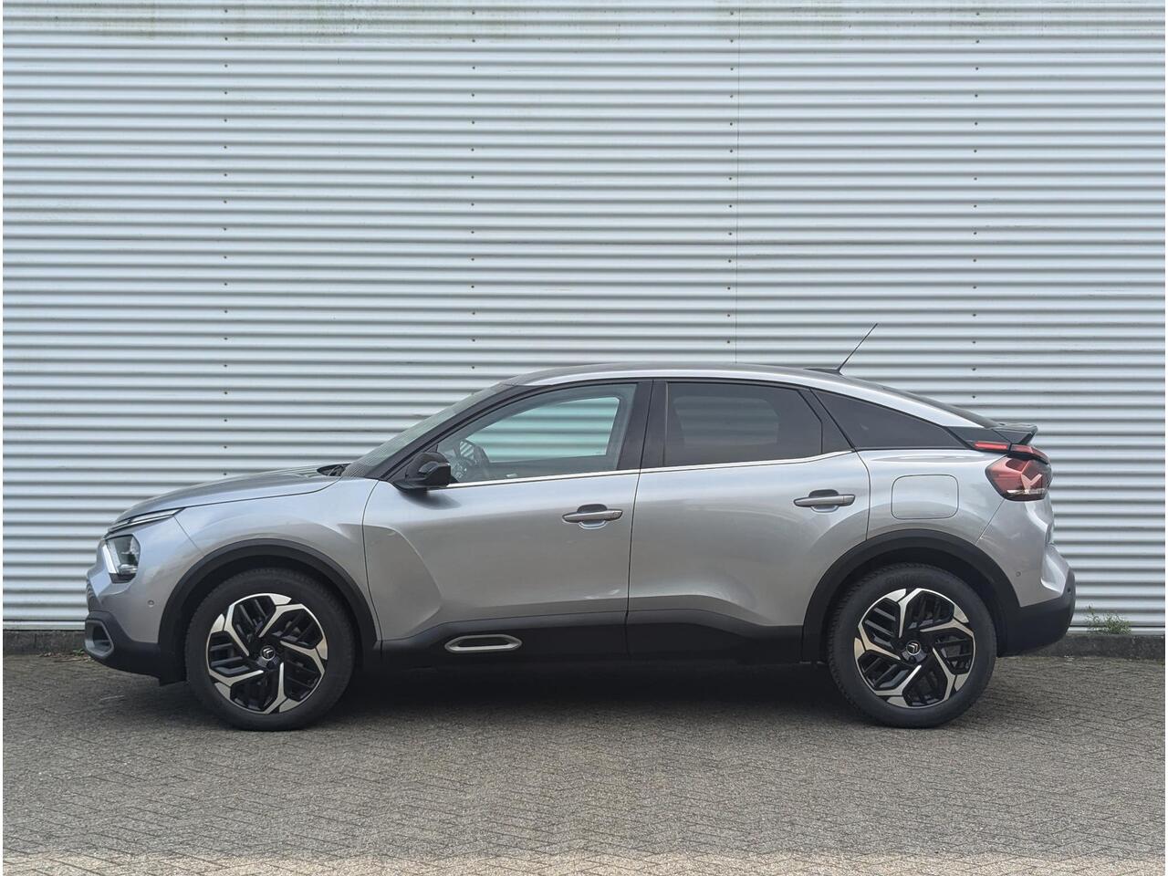 Citroen C4 Shine 1.2 PureTech 130pk | NAVI | CAMERA | ADAPTIVE CRUISE | HIFI AUDIO | KEYLESS ENTRY | DAB+ |