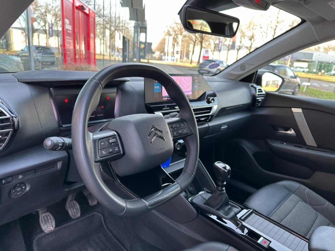 Citroen C4 1.2 PureTech Feel Edition 130PK / HUD / Camera