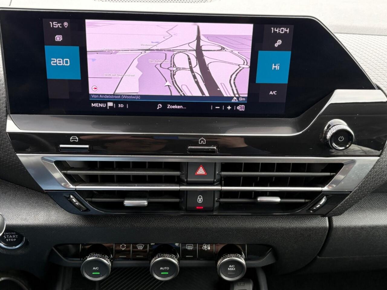 Citroen C4 1.2 PURETECH 130PK AUT. SHINE NAVI CAMERA TREKHAAK CARPLAY AIRCO LMV PDC