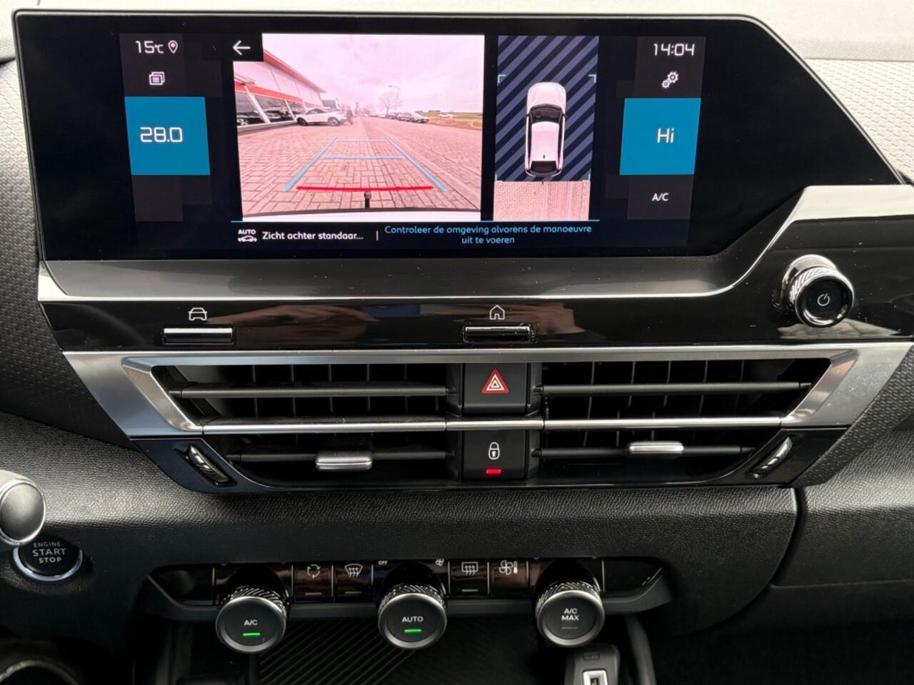 Citroen C4 1.2 PURETECH 130PK AUT. SHINE NAVI CAMERA TREKHAAK CARPLAY AIRCO LMV PDC