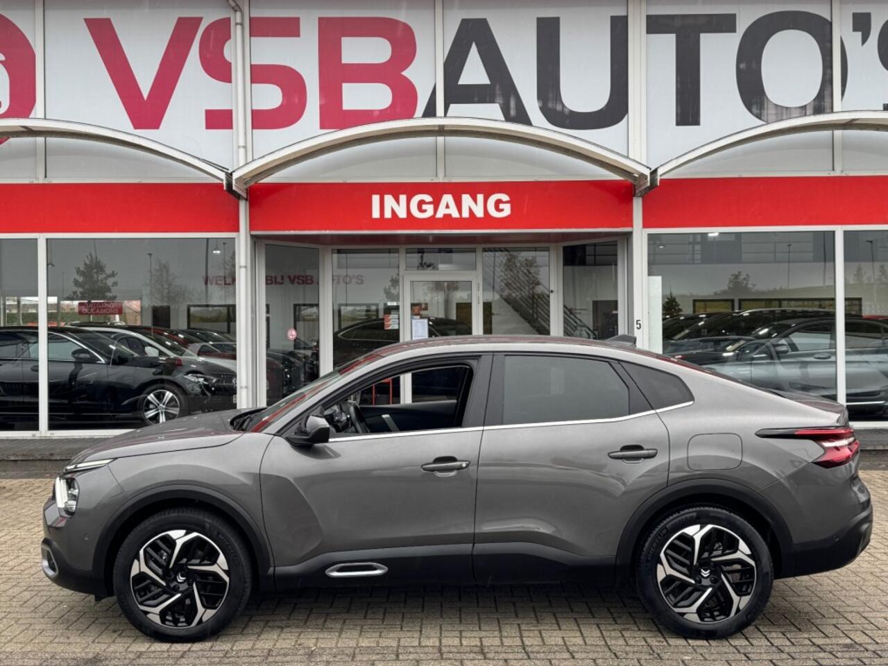 Citroen C4 1.2 AUT. 130PK HEAD UP NAVI CAMERA