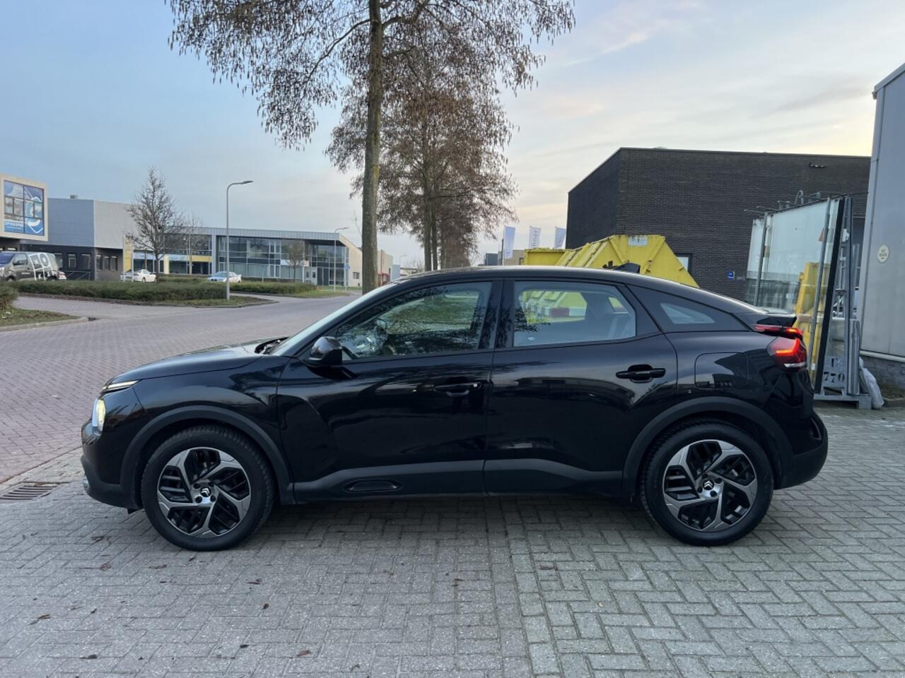 Citroen C4 sedan Plus| 2024! | LICHTE SCHADE!!!