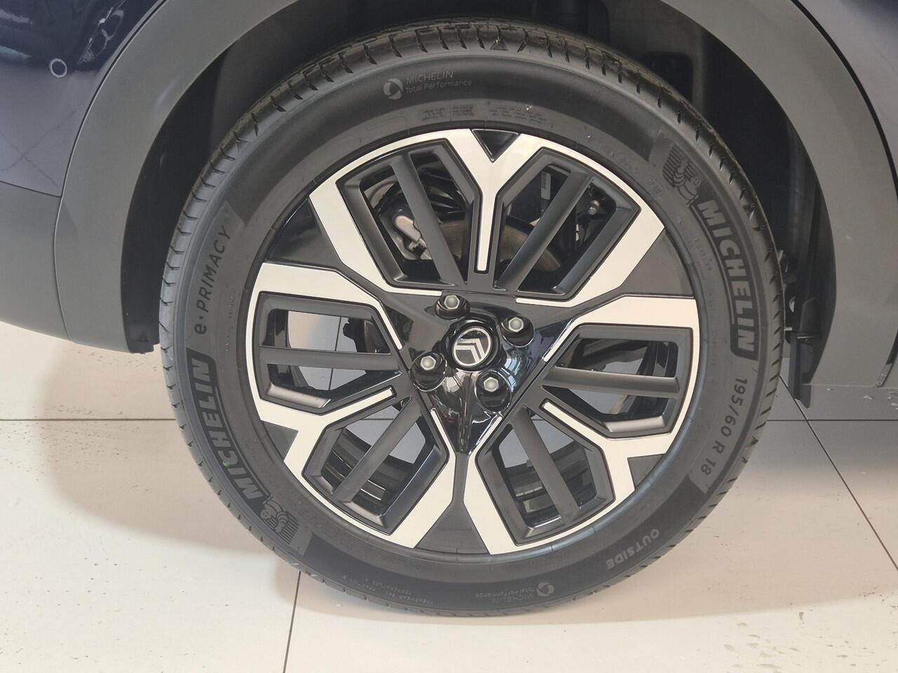 Citroen C4 1.2 Hybrid 145pk Business Automaat | Navigatie | Achteruitrijcamera | Stoelverwarming | Keyless Entry | Apple Carplay/Android Auto (Draadloos) |