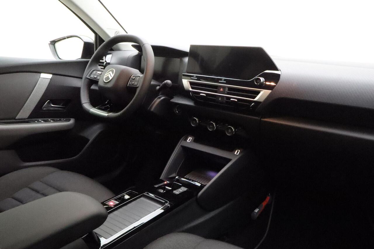 Citroen C4 1.2 Hybrid 145pk Max Automaat | Navigatie | Stoel & Voorruitverwarming | Extra getint glas | Zwart dak | Lichtmetalen velgen Black | Climate control