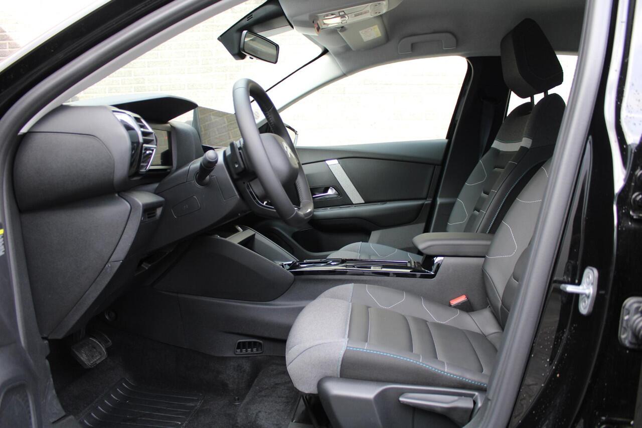 Citroen C4 1.2 Hybrid 136 Business Automaat, Keyless Start, Navigatie, Applecarpl./Andr. Auto, Achteruitrijcamera, Luxe bekleding