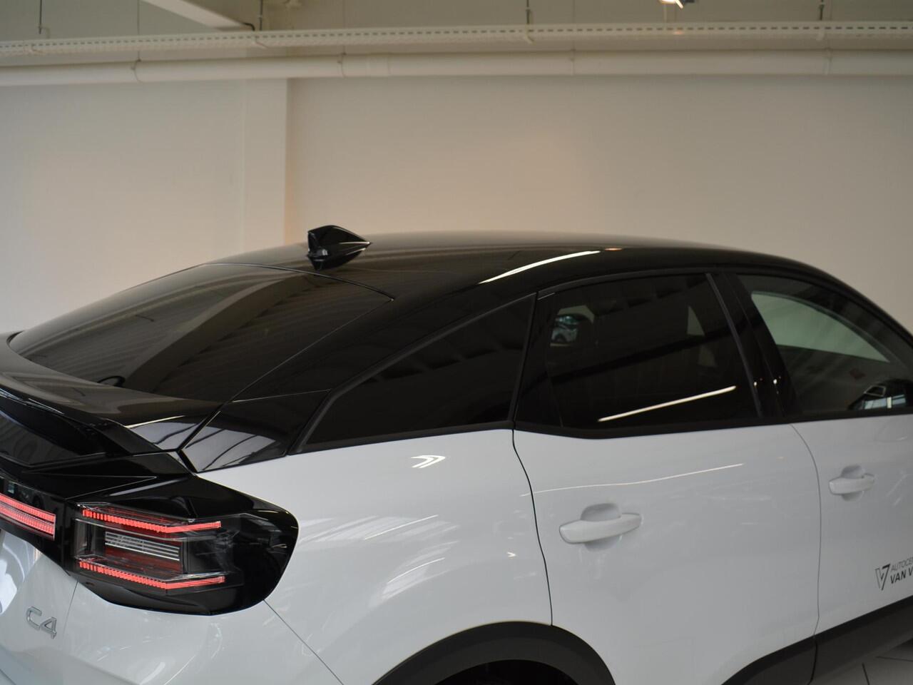 Citroen C4 1.2 Hybrid 145pk Collection | CAMERA |