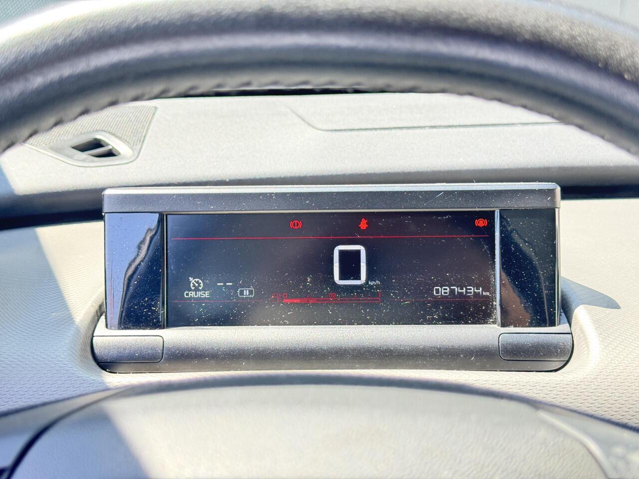 Citroen C4 CACTUS 1.2 PT 110 Business | Navi | Comfort seats | Apple Carplay | Prijs is rijklaar