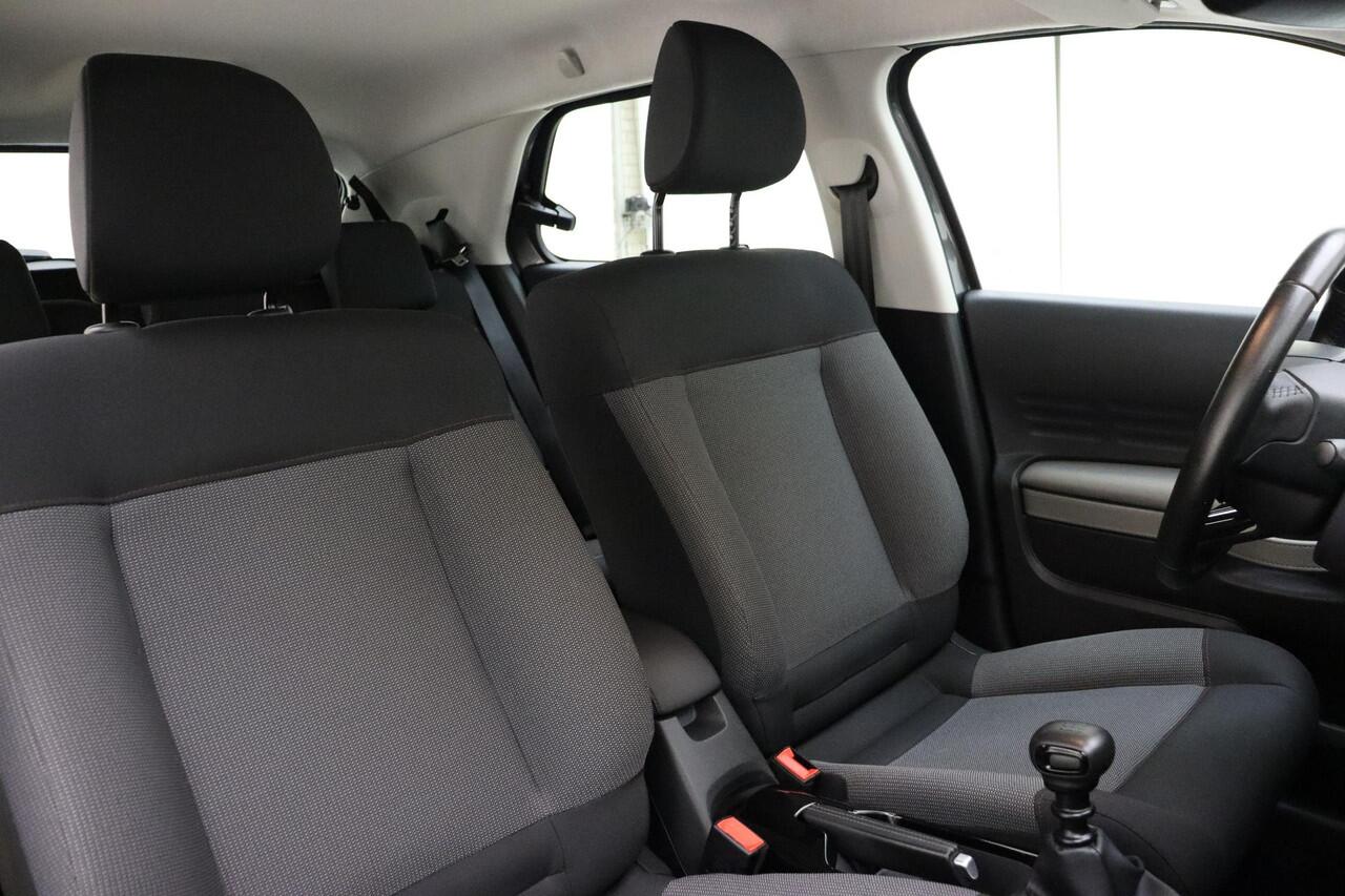 Citroen C4 CACTUS 1.2 PureTech Business | Navigatie | Apple Carplay/Android Auto | Climate & Cruise Control | Parkeersensoren