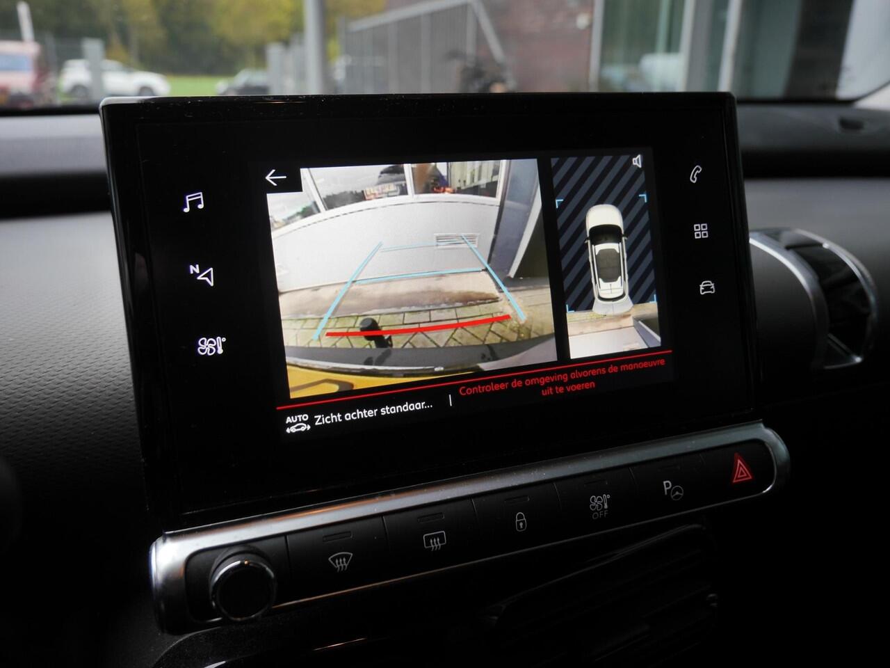 Citroen C4 CACTUS 1.2 PureTech Feel | Achteruitrijcamera | Keyless entry en start | Navigaitie | Trekhaak | Climate control | Cruise control